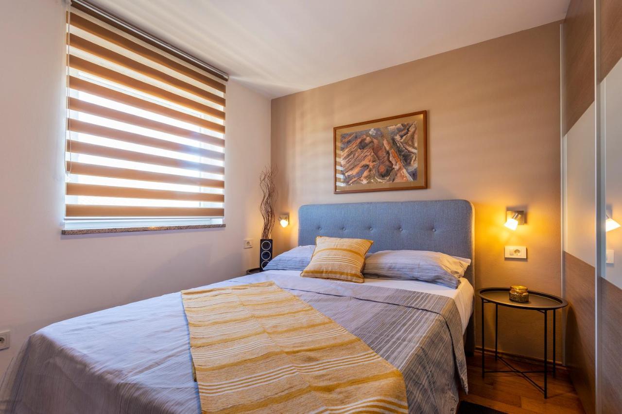 Ember Apartment